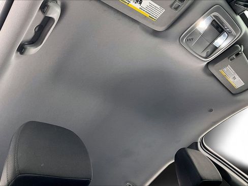 Used 2025 Chevrolet Malibu LT image 22