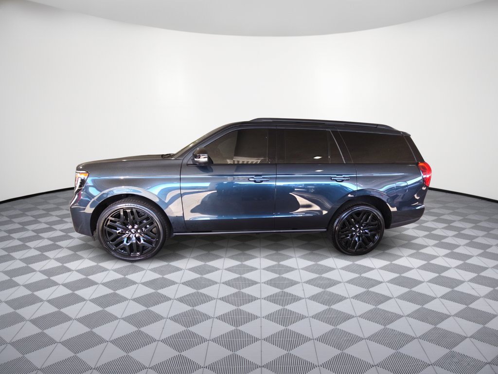 Used 2026 Ford Expedition Platinum w/ Stealth Performance Package AWD/4WD image 2