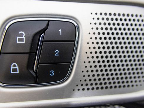 Used 2020 Ford Explorer ST w/ ST Street Pack image 42