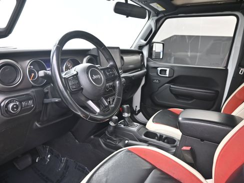 Used 2020 Jeep Gladiator Sport w/ Quick Order Package 24S AWD/4WD image 11