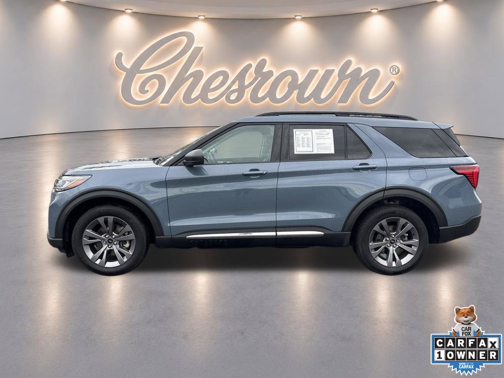 Used 2025 Ford Explorer Active w/ Active Comfort Package AWD/4WD image 2