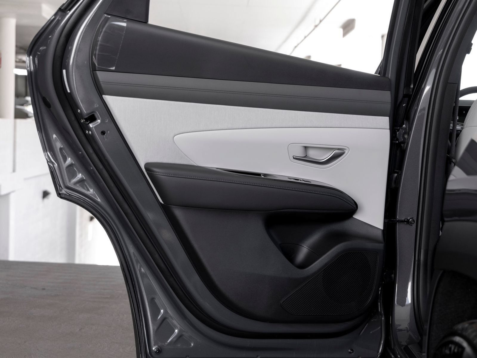 New 2026 Hyundai Tucson Limited AWD/4WD image 18