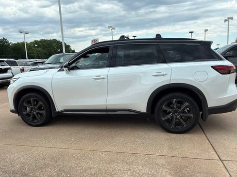 Used 2026 INFINITI QX60 Autograph w/ Dark Cargo Package AWD/4WD image 9