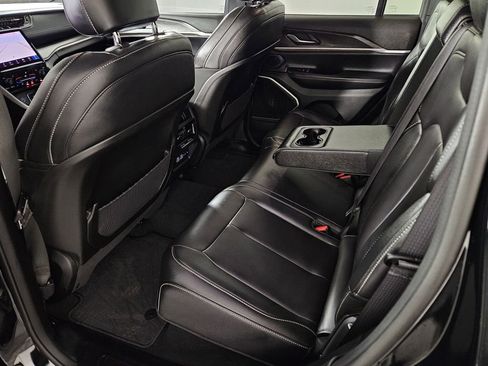 Used 2024 Jeep Grand Cherokee Limited w/ Trailer Tow Package image 28