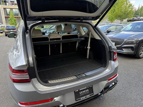 Used 2024 Genesis GV80 3.5T w/ Advanced Package image 13