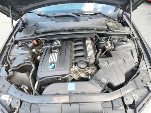 Used 2007 BMW 328i Wagon RWD image 13