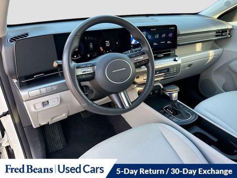 Used 2024 Hyundai Kona SEL AWD/4WD image 14