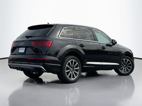 Used 2019 Audi Q7 3.0T Premium Plus w/ Premium Plus Package image 2