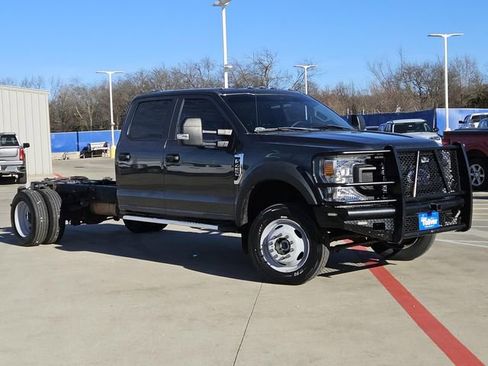 Used 2020 Ford F450 XL w/ Power Equipment Group image 2