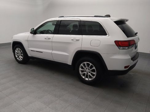 Used 2021 Jeep Grand Cherokee Laredo RWD image 3
