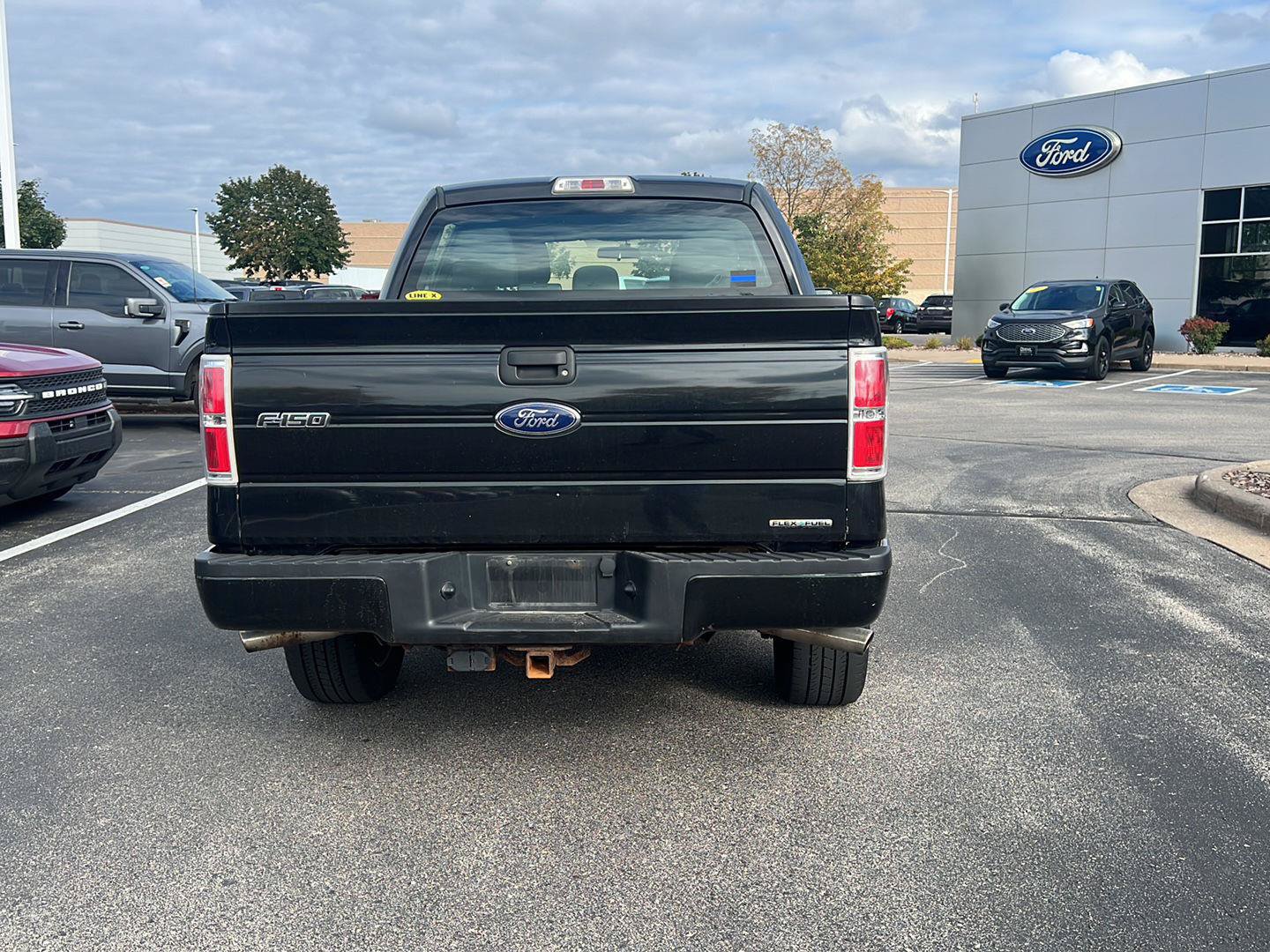 Used 2014 Ford F150 STX w/ Equipment Group 201A Mid AWD/4WD image 6