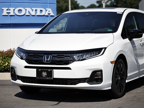 New 2026 Honda Odyssey Sport-L image 2