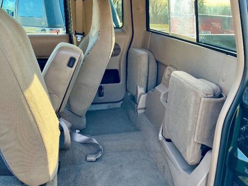 Used 2001 Ford Ranger XLT image 12