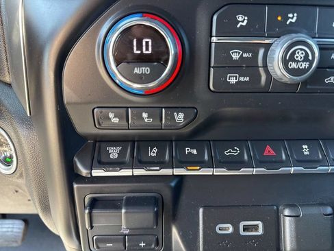 Used 2022 Chevrolet Silverado 3500 LTZ w/ LTZ Texas Edition AWD/4WD image 42
