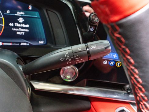 Used 2020 Chevrolet Corvette Stingray Preferred Cpe w/ 2LT Preferred Equipment Group image 32