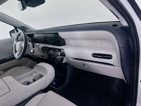 Certified 2026 Hyundai Palisade Calligraphy FWD image 30
