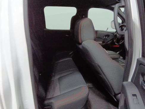 Used 2023 Nissan Frontier PRO-4X w/ Pro Convenience Package image 21