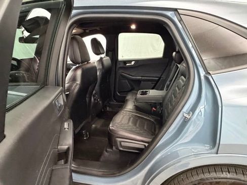 Certified 2023 Ford Escape ST-Line Elite w/ Premium Technology Package AWD/4WD image 15