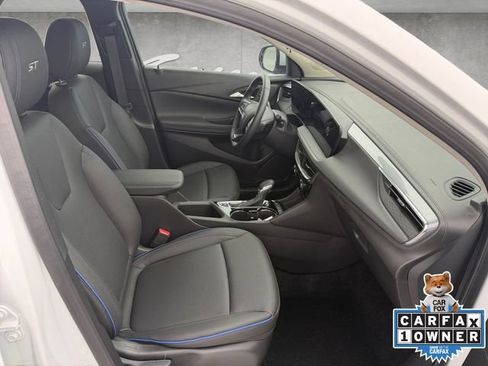 Used 2026 Buick Encore GX Sport Touring FWD image 24