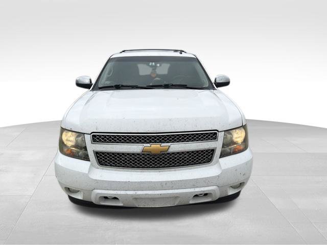 Used 2013 Chevrolet Suburban LTZ AWD/4WD image 9