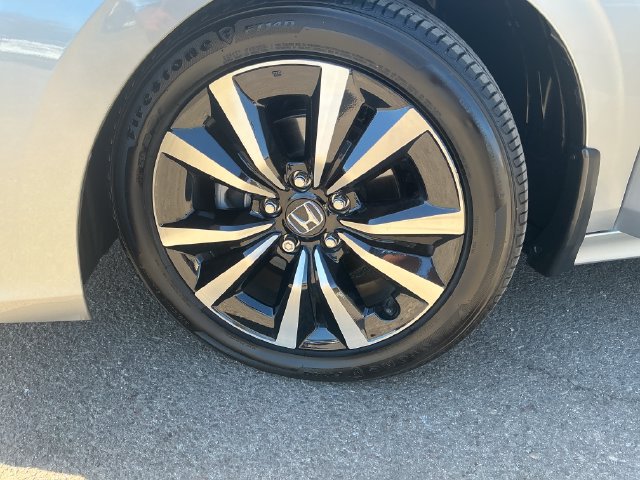 Certified 2023 Honda Civic EX image 27