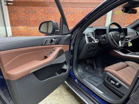 Used 2026 BMW X5 xDrive50e w/ Executive Package AWD/4WD image 9