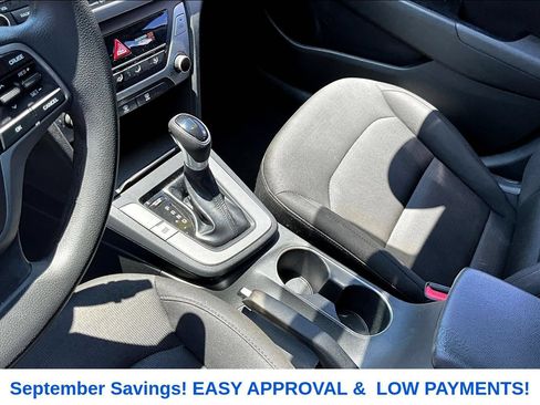 Used 2018 Hyundai Elantra SEL w/ Cargo Package FWD image 17