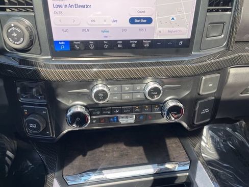 New 2024 Ford F250 Lariat w/ Lariat Ultimate Package AWD/4WD image 42