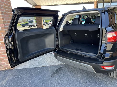 Used 2022 Ford EcoSport Titanium image 43