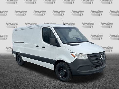 New 2025 Mercedes-Benz Sprinter 2500 image 2