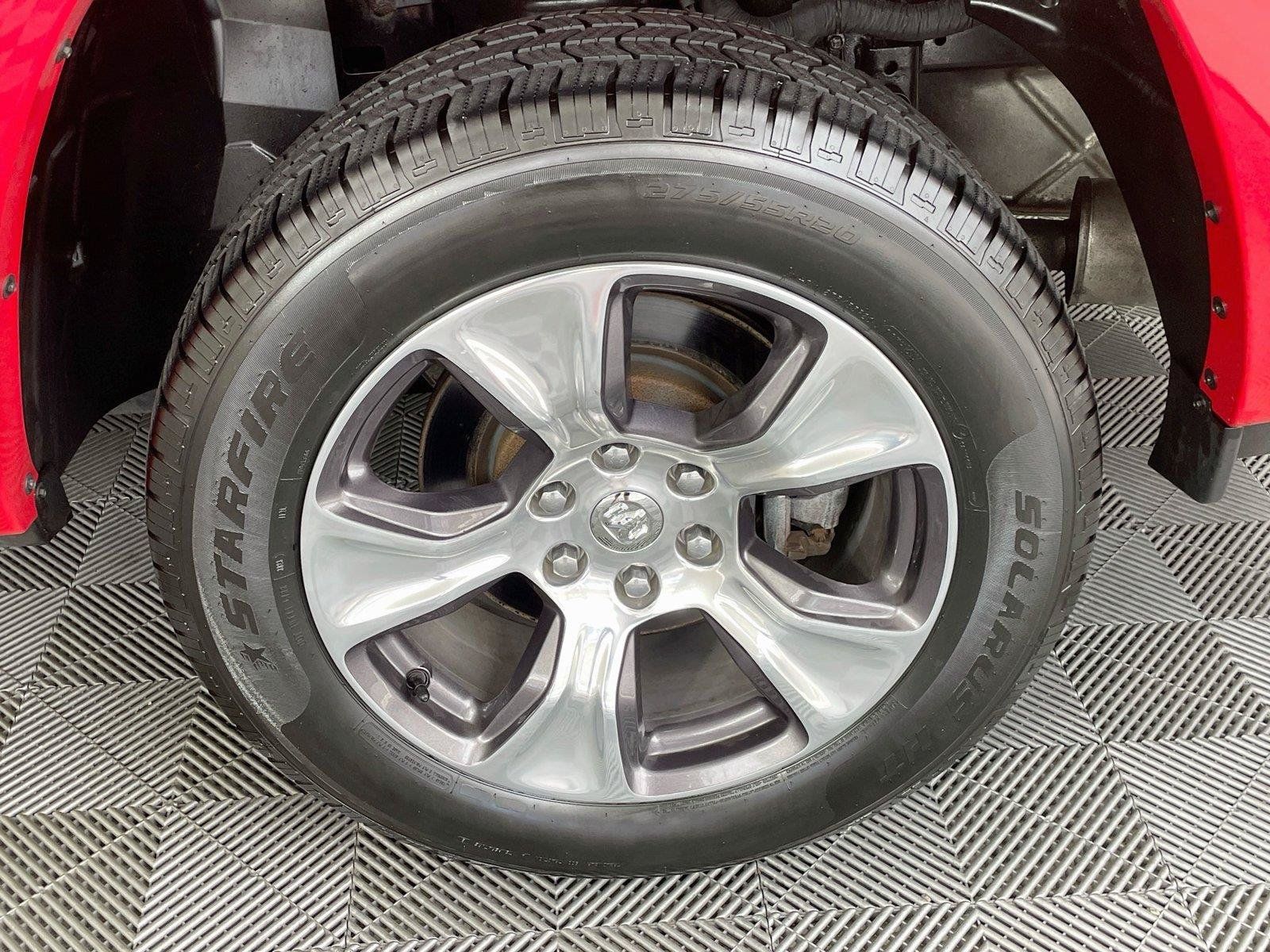 Used 2022 RAM 1500 Laramie AWD/4WD image 33