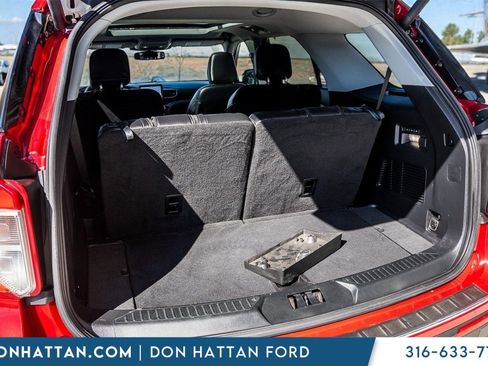 Used 2022 Ford Explorer Limited w/ Equipment Group 301A image 37