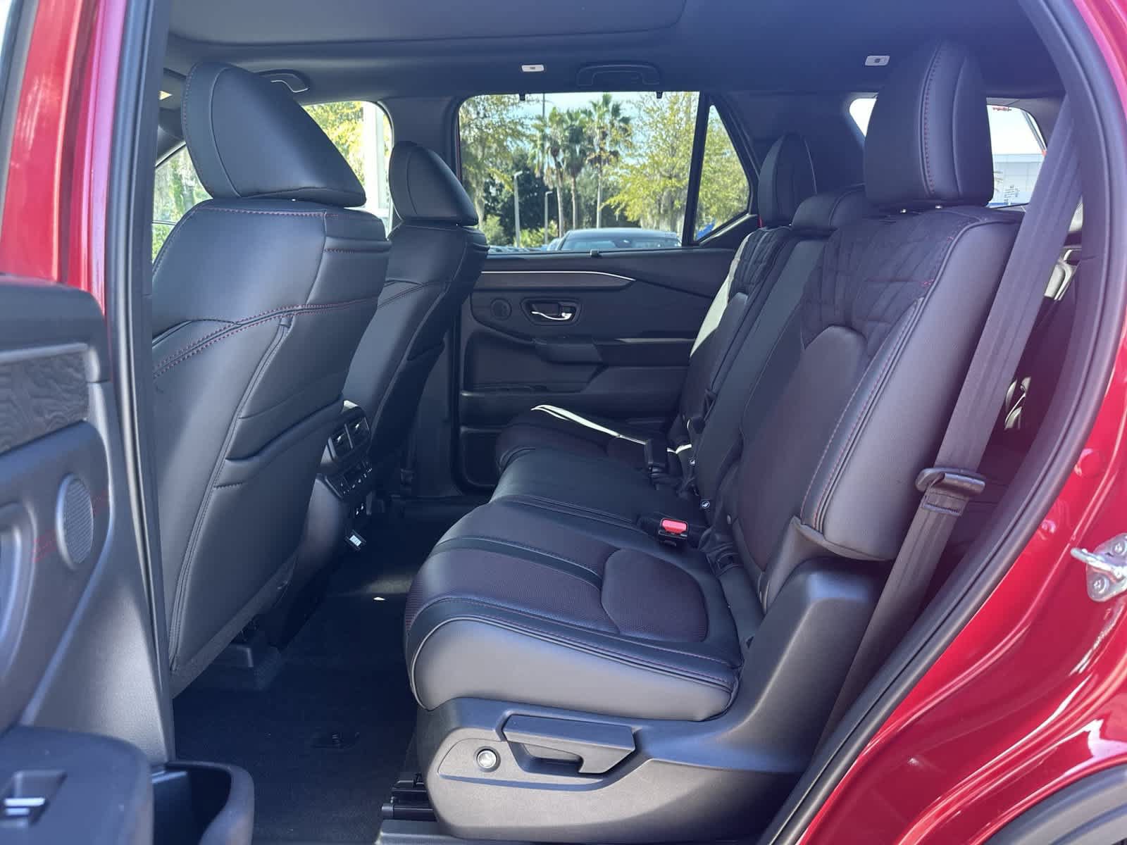 New 2026 Honda Pilot Black Edition image 15