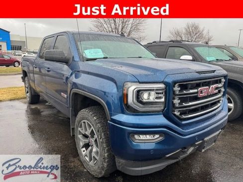 Used 2017 GMC Sierra 1500 SLT image 1