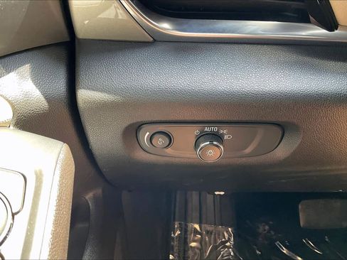 Used 2023 Chevrolet Traverse LS w/ Safety Package image 33