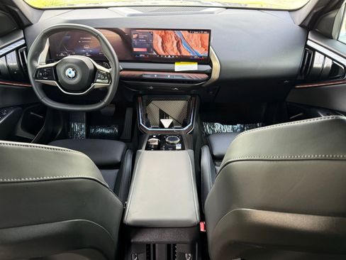 Used 2025 BMW X3 xDrive30i w/ Convenience Package image 34