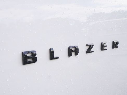 Used 2021 Chevrolet Blazer LT w/ LPO, Black Accent Package FWD image 35
