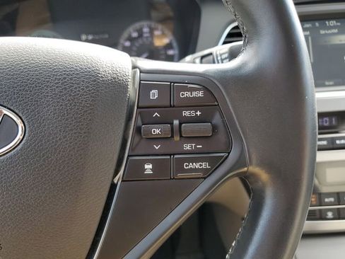 Used 2017 Hyundai Sonata Limited w/ Ultimate Package 02 image 24