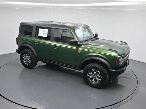 Certified 2025 Ford Bronco Badlands AWD/4WD image 39