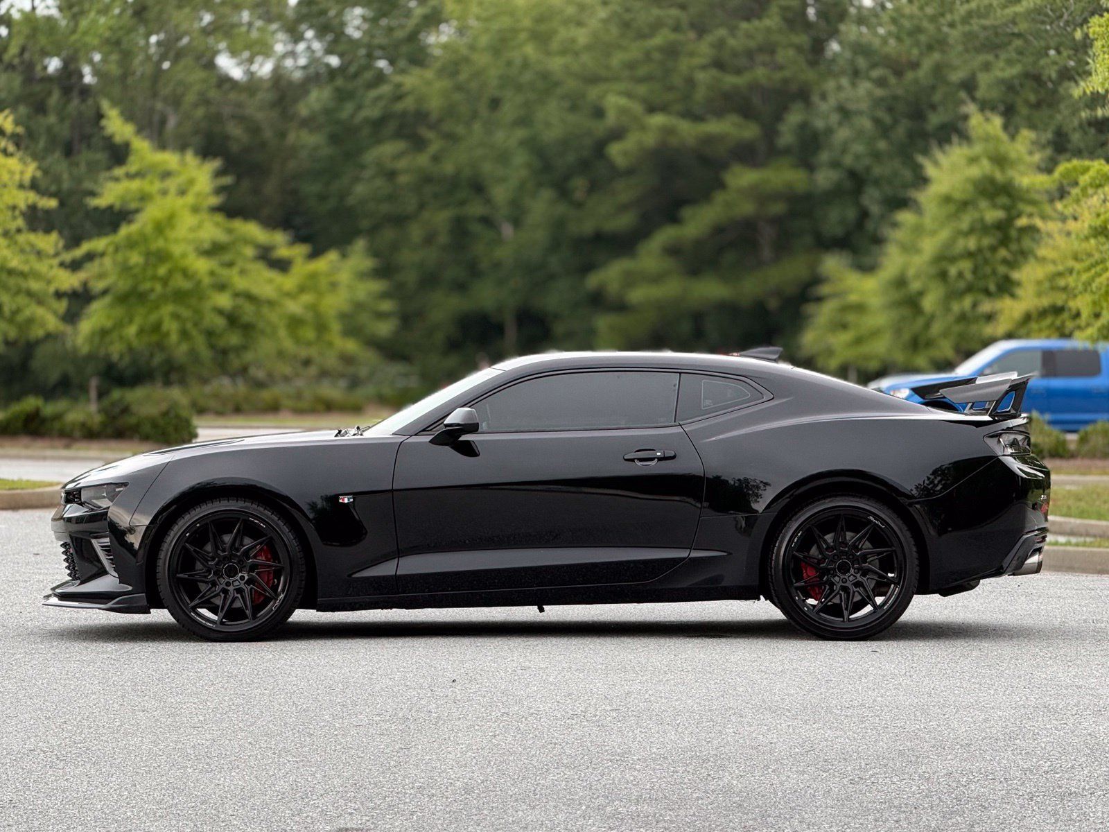 Used 2016 Chevrolet Camaro SS RWD image 9