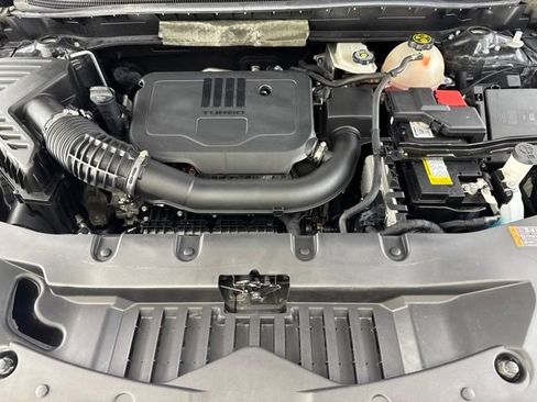 Used 2022 Chevrolet Blazer LT FWD image 21