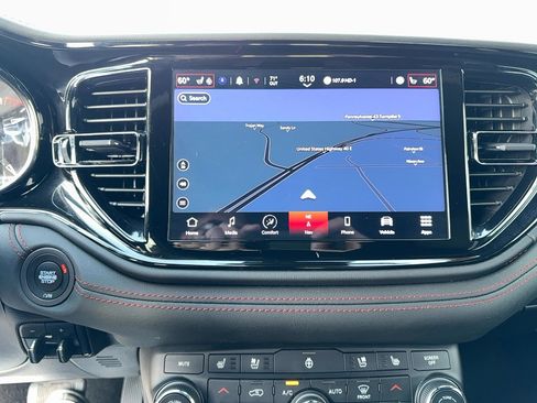 Certified 2024 Dodge Durango GT image 17