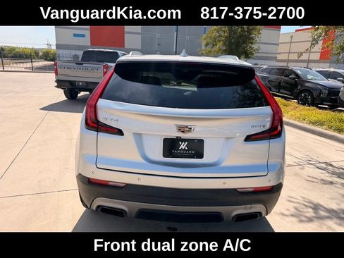 Used 2020 Cadillac XT4 Premium Luxury FWD image 3