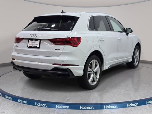 Used 2021 Audi Q3 2.0T Premium Plus w/ Premium Plus Package AWD/4WD image 6