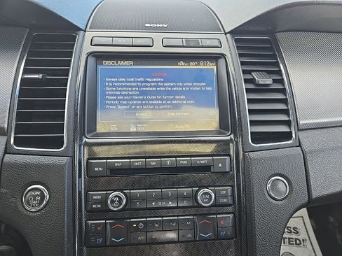 Used 2012 Ford Taurus SHO image 13