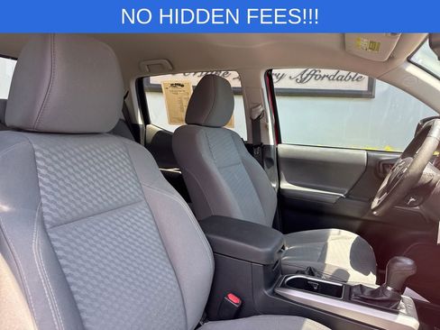 Used 2021 Toyota Tacoma SR5 RWD image 14