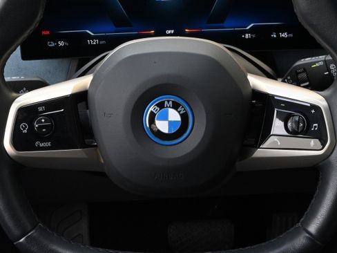 Certified 2024 BMW iX xDrive50 w/ Sport Package AWD/4WD image 30