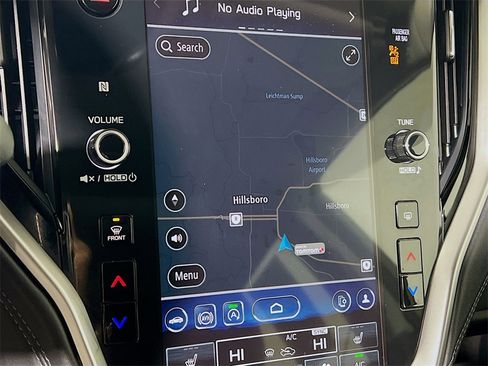 Used 2025 Subaru Outback Premium image 13