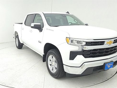 Certified 2025 Chevrolet Silverado 1500 LT image 9