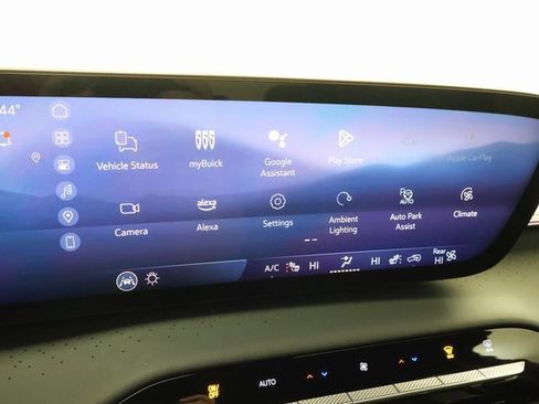 Certified 2025 Buick Enclave Avenir image 15